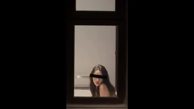 透过窗看老婆被单男玩真的太刺激了